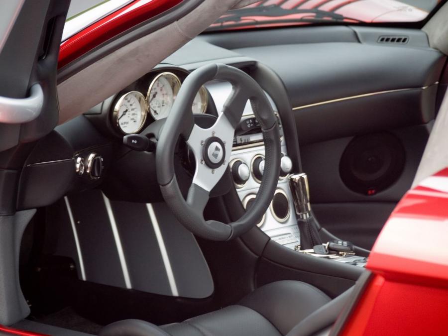 Интерьер Saleen S7 Twin Turbo 2005 года  (фото 150 из 152)
